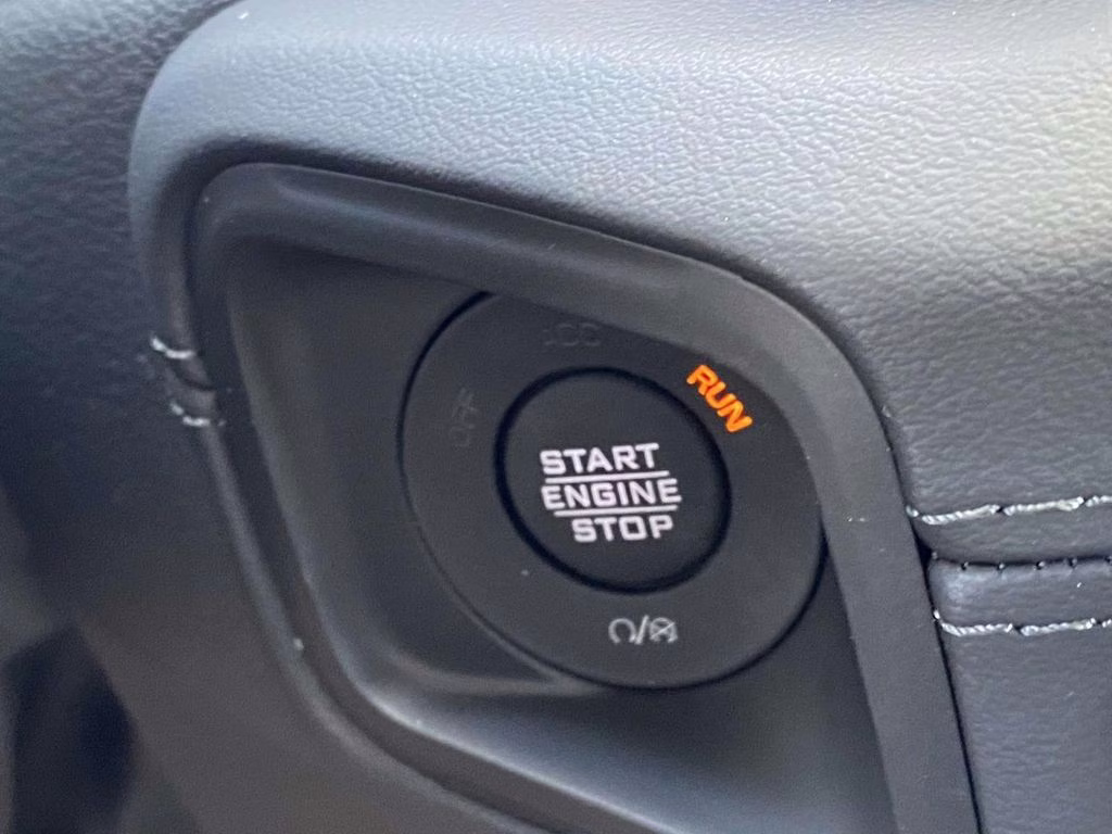 2026 Anvil Clear Coat Jeep Wrangler Sahara 4X4 SUV