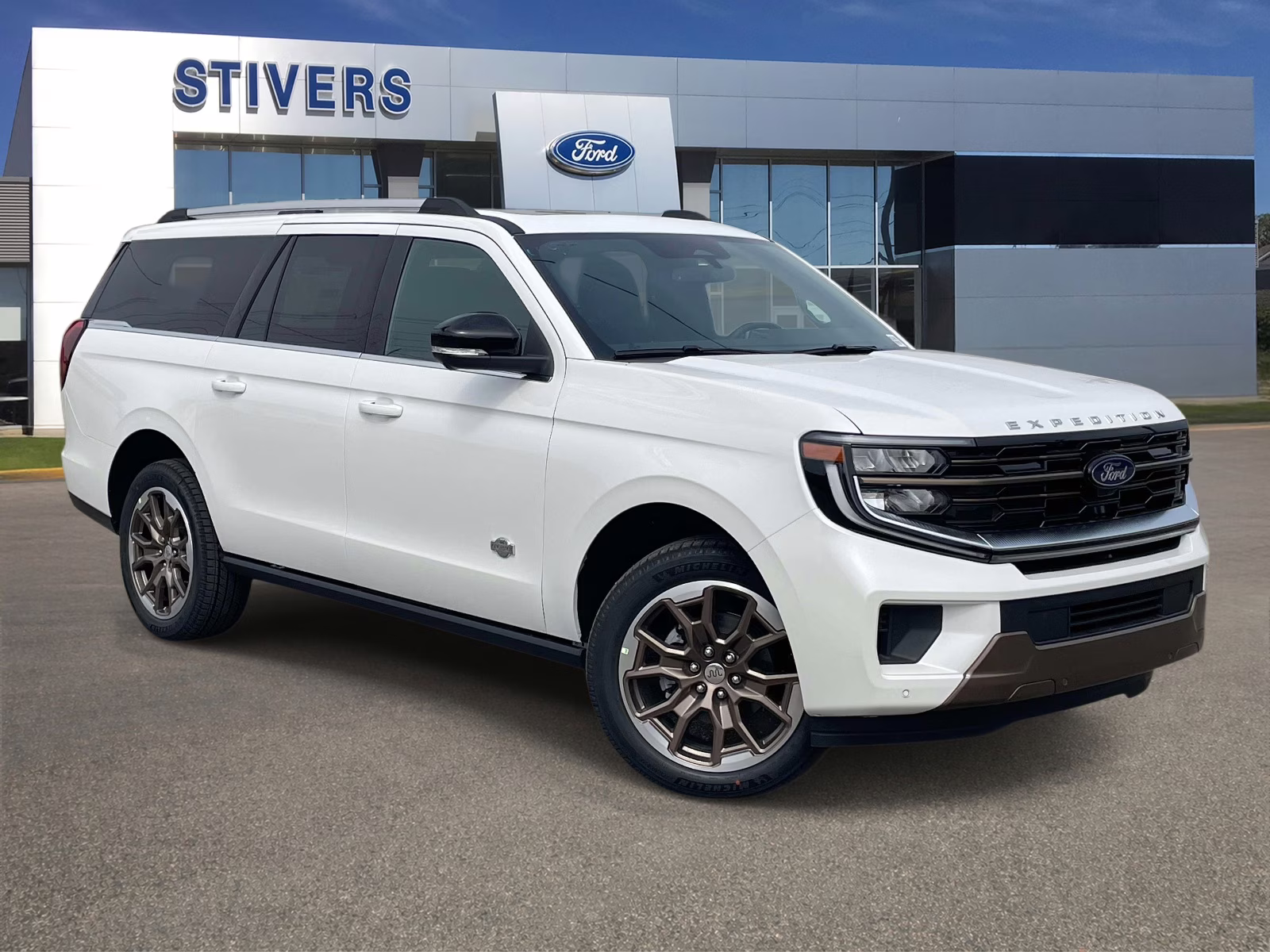 2026 Star White Metallic Tri-Coat Ford Expedition Max King Ranch 4X4 SUV