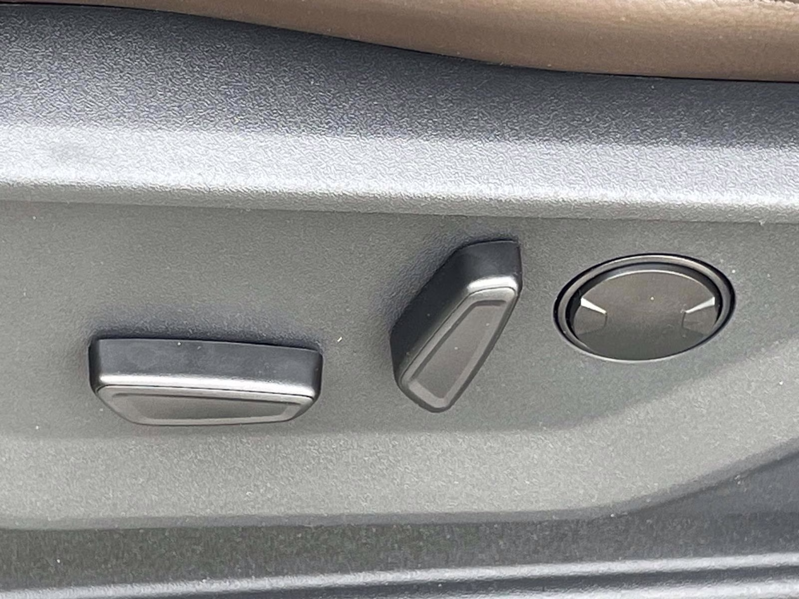 2026 Star White Metallic Tri-Coat Ford Expedition Max King Ranch 4X4 SUV