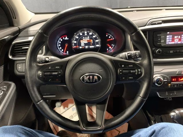 2016 Platinum Graphite Kia Sorento EX AWD SUV