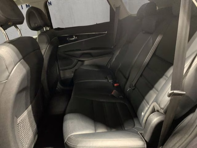 2016 Platinum Graphite Kia Sorento EX AWD SUV