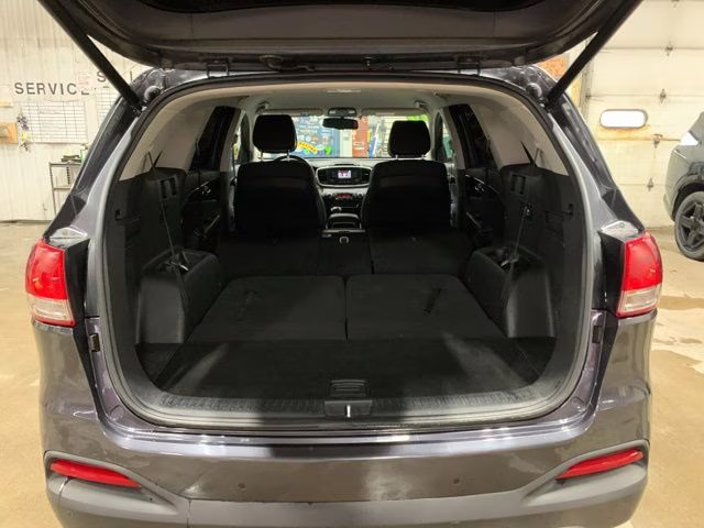2016 Platinum Graphite Kia Sorento EX AWD SUV
