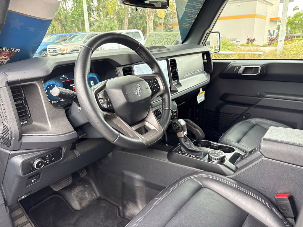 2025 Velocity Blue Metallic Ford Bronco Badlands 4X4 SUV