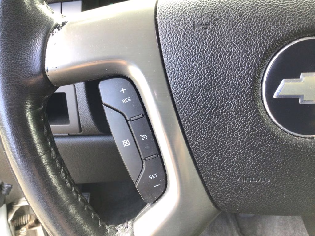 2010 Summit White Chevrolet Tahoe LT RWD SUV