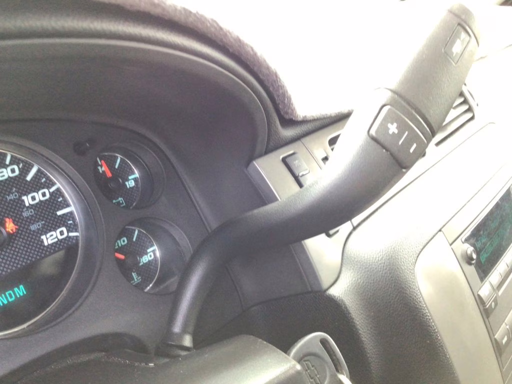 2010 Summit White Chevrolet Tahoe LT RWD SUV