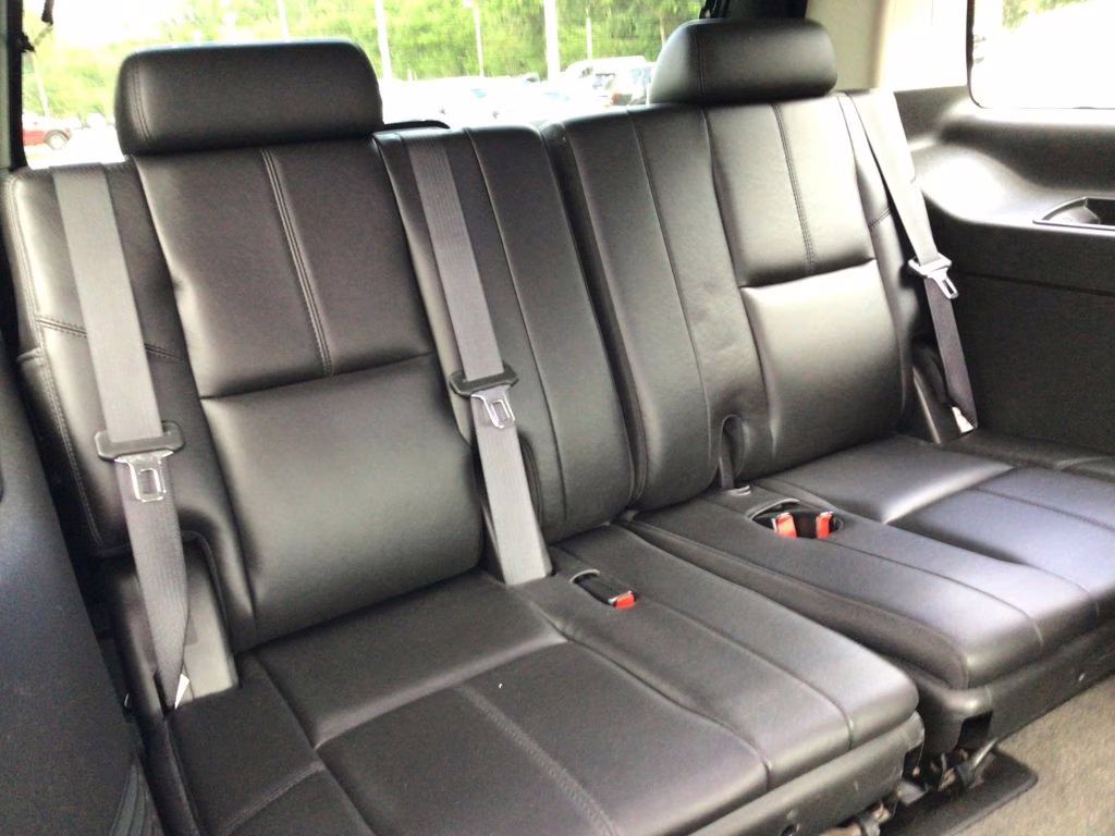 2010 Summit White Chevrolet Tahoe LT RWD SUV