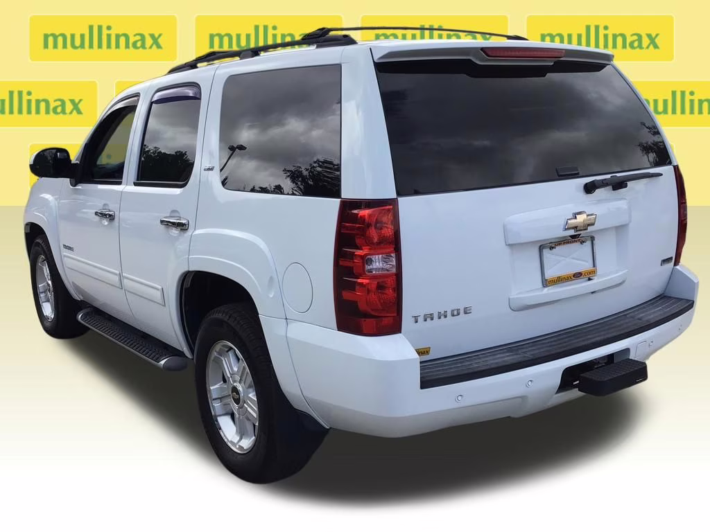 2010 Summit White Chevrolet Tahoe LT RWD SUV