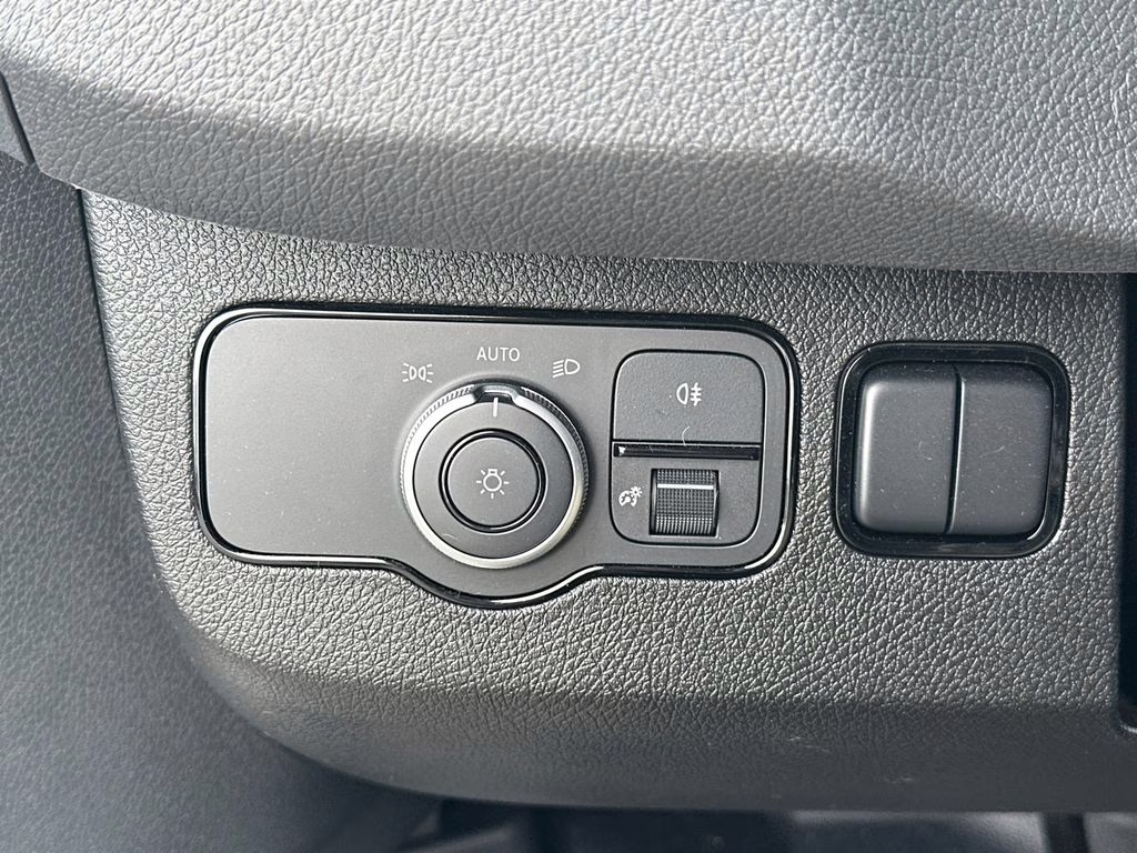 2025 White Mercedes-Benz Sprinter 2500 Cargo 144 WB RWD Van