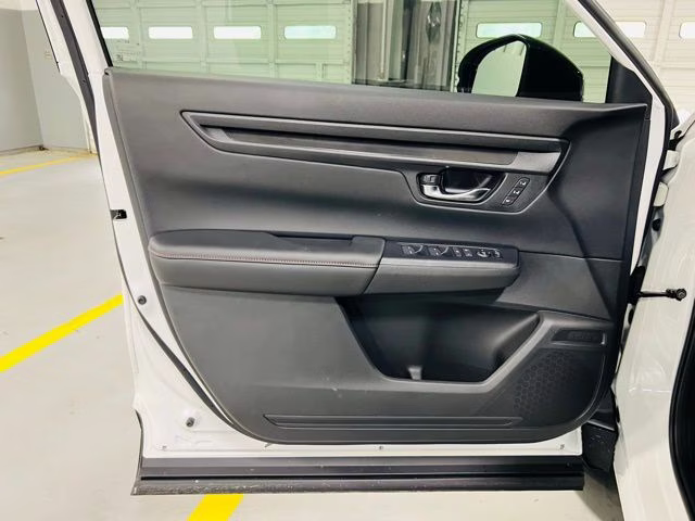 2026 Platinum White Pearl Honda CR-V Hybrid Sport-L FWD SUV