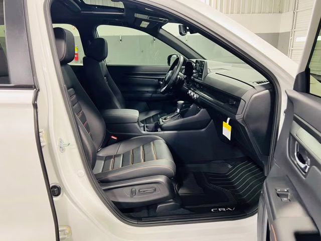 2026 Platinum White Pearl Honda CR-V Hybrid Sport-L FWD SUV