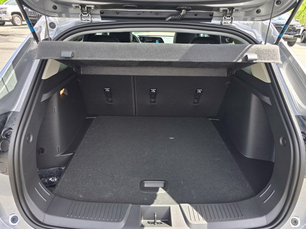 2026 Sterling Gray Metallic Chevrolet Trax LT FWD SUV