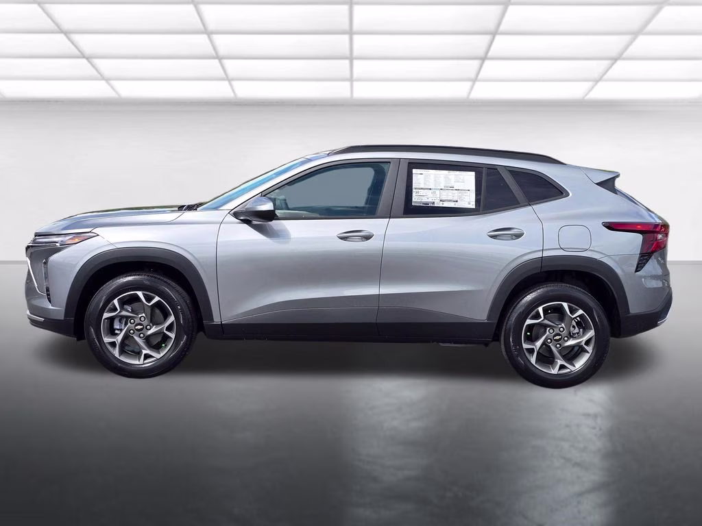 2026 Sterling Gray Metallic Chevrolet Trax LT FWD SUV