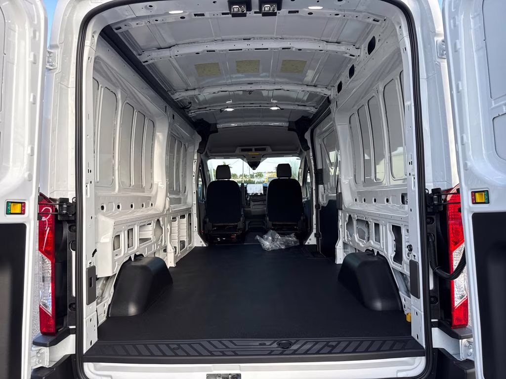 2026 Oxford White Ford Transit-250 Base RWD Van