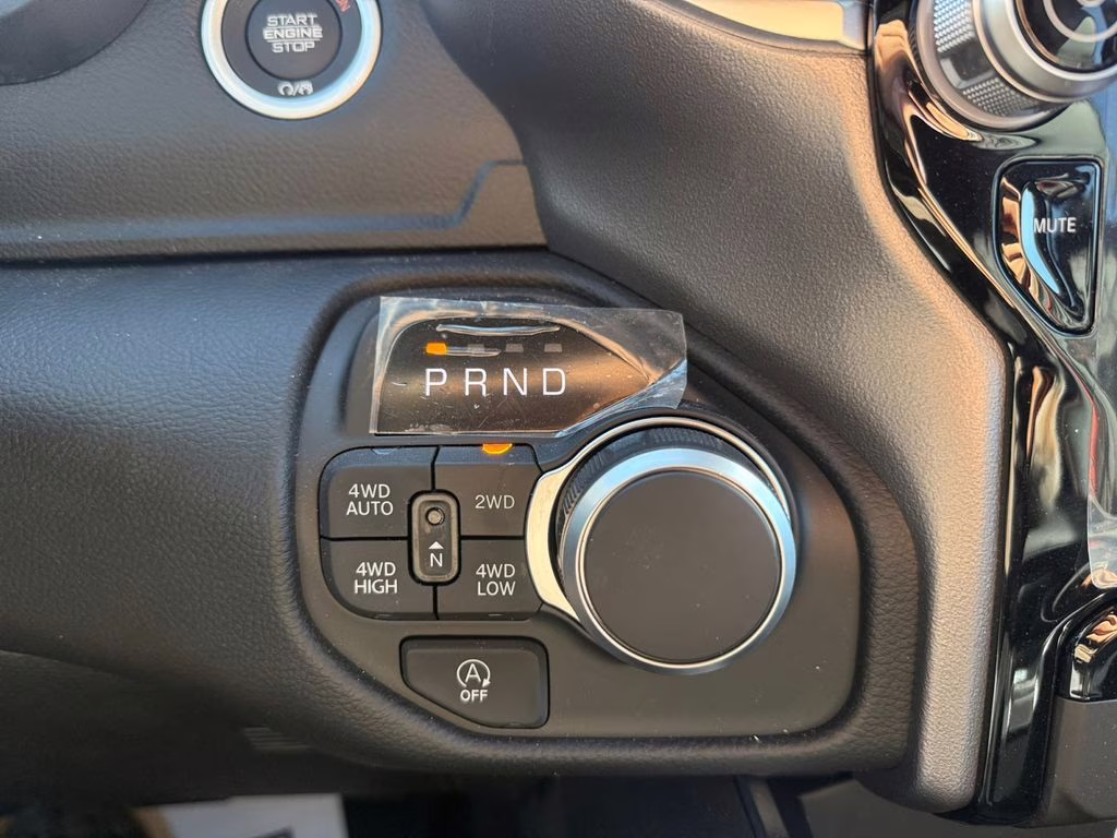 2026 Granite Crystal Metallic Clearcoat Ram 1500 Big Horn/Lone Star 4X4 Truck