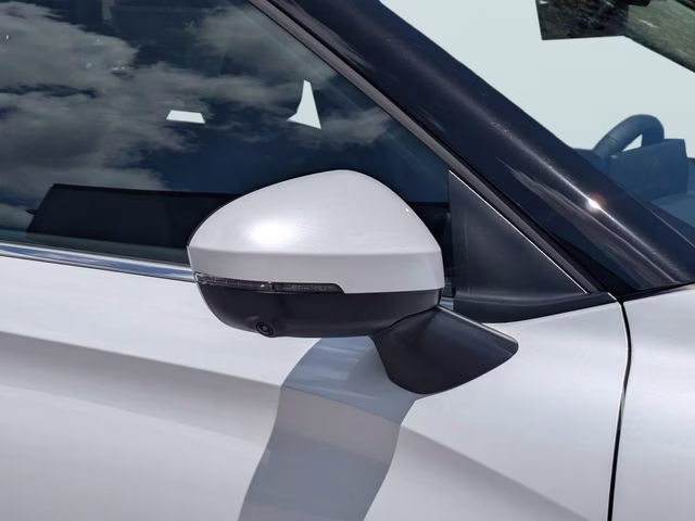 2026 White Diamond Mitsubishi Outlander SE FWD SUV