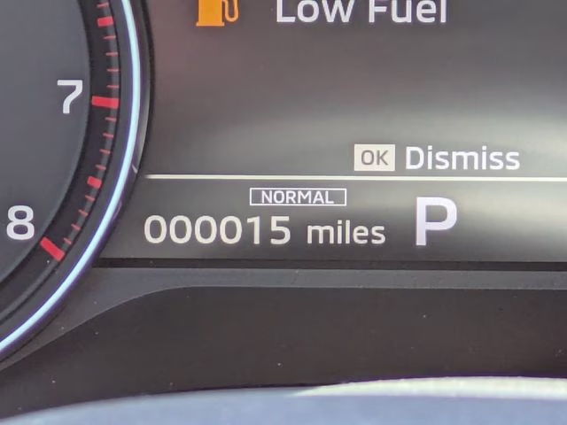 2026 White Diamond Mitsubishi Outlander SE FWD SUV