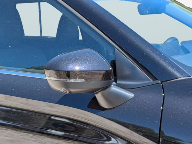 2026 Labrador Black Pearl Mitsubishi Outlander SE FWD SUV