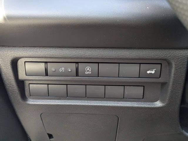 2026 Labrador Black Pearl Mitsubishi Outlander SE FWD SUV