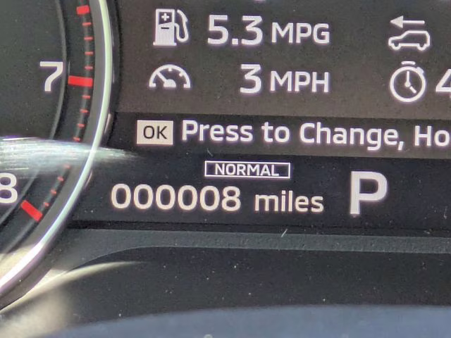 2026 Labrador Black Pearl Mitsubishi Outlander SE FWD SUV