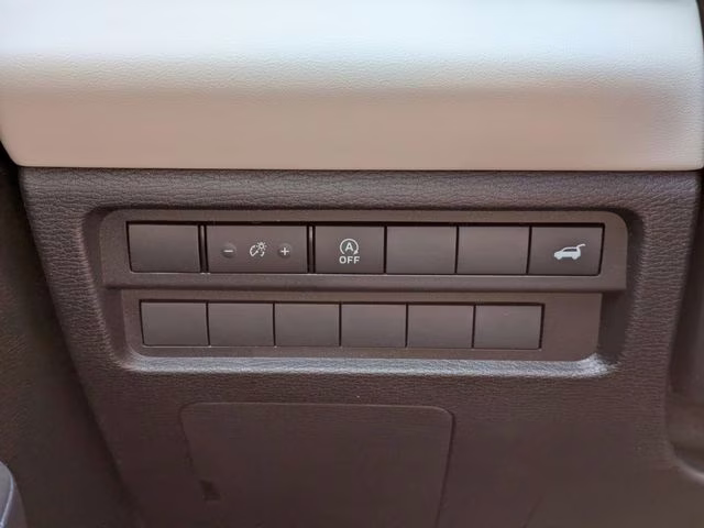 2026 Cosmic Blue Metallic Mitsubishi Outlander SE FWD SUV