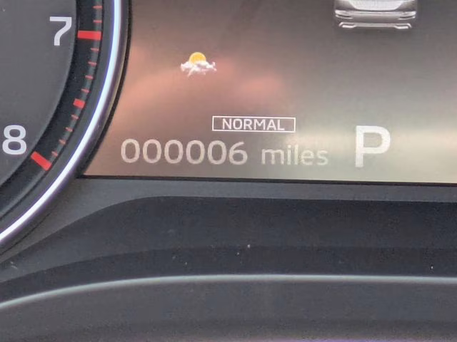 2026 Cosmic Blue Metallic Mitsubishi Outlander SE FWD SUV