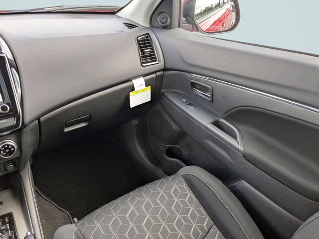 2026 Red Diamond Mitsubishi Outlander Sport 2.0 ES 4X4 SUV