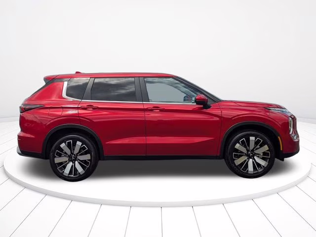 2026 Red Diamond Mitsubishi Outlander SE FWD SUV