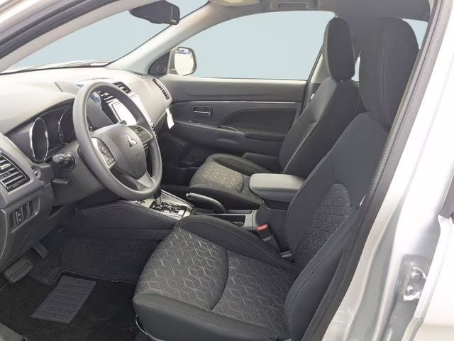 2026 Alloy Silver Metallic Mitsubishi Outlander Sport 2.0 ES 4X4 SUV