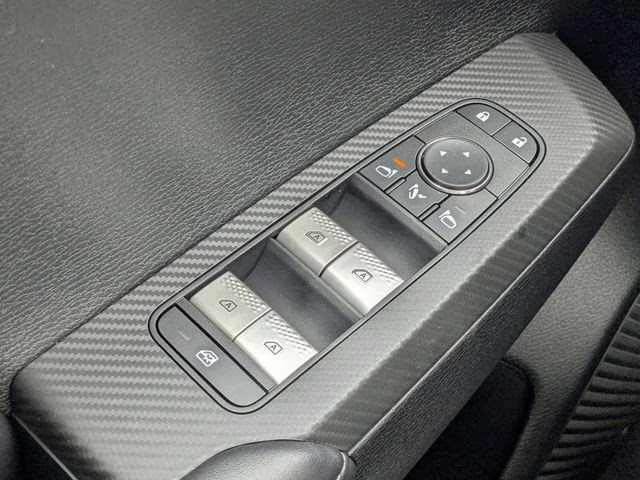 2026 White Diamond Mitsubishi Outlander SE FWD SUV