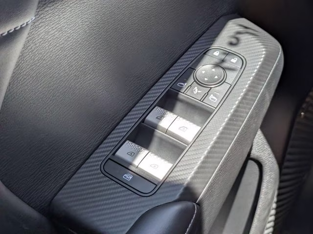 2026 White Diamond Mitsubishi Outlander SE FWD SUV