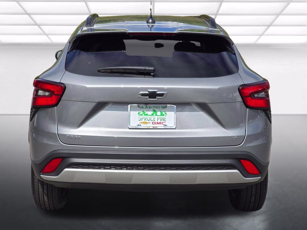2026 Sterling Gray Metallic Chevrolet Trax LT FWD SUV