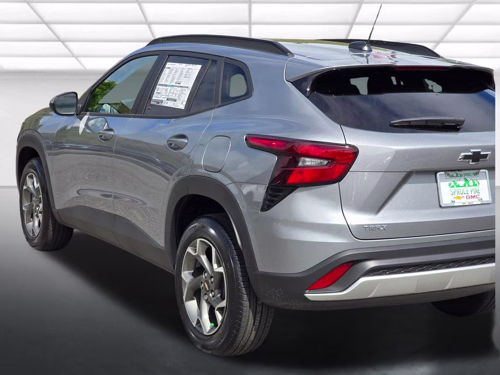 2026 Sterling Gray Metallic Chevrolet Trax LT FWD SUV