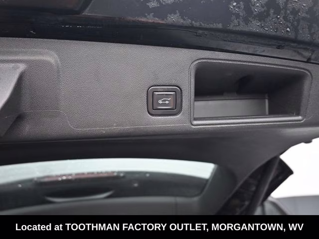 2022 Ebony Twilight Metallic GMC Terrain SLT AWD SUV