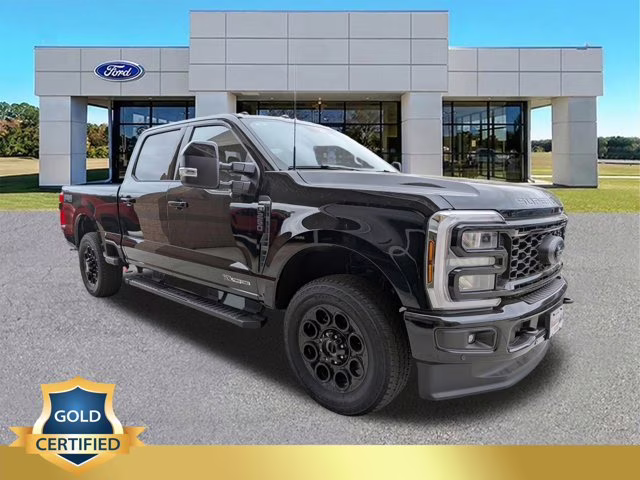 2026 Black Metallic Ford Super Duty F-250 SRW LARIAT 4X4 Truck