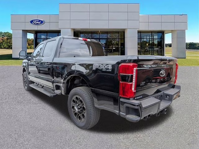 2026 Black Metallic Ford Super Duty F-250 SRW LARIAT 4X4 Truck