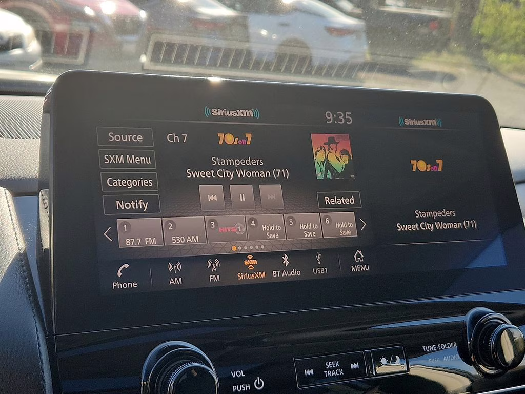 2024 Aspen White Tricoat Nissan Armada SL 4X4 SUV