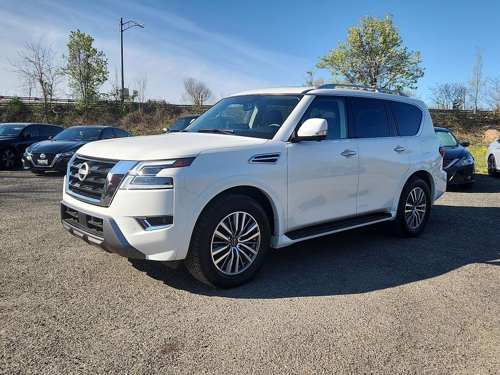 2024 Aspen White Tricoat Nissan Armada SL 4X4 SUV