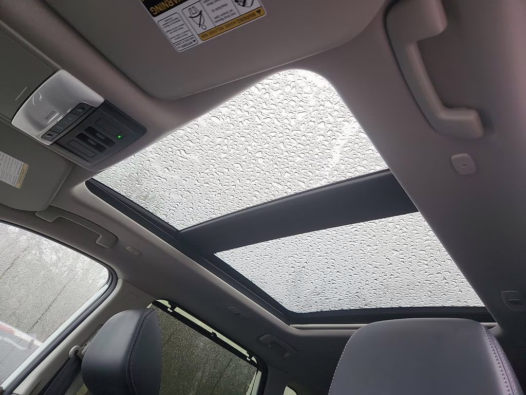 2023 Pearl White Tricoat Nissan Rogue Platinum AWD SUV