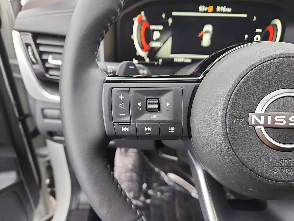 2023 Pearl White Tricoat Nissan Rogue Platinum AWD SUV