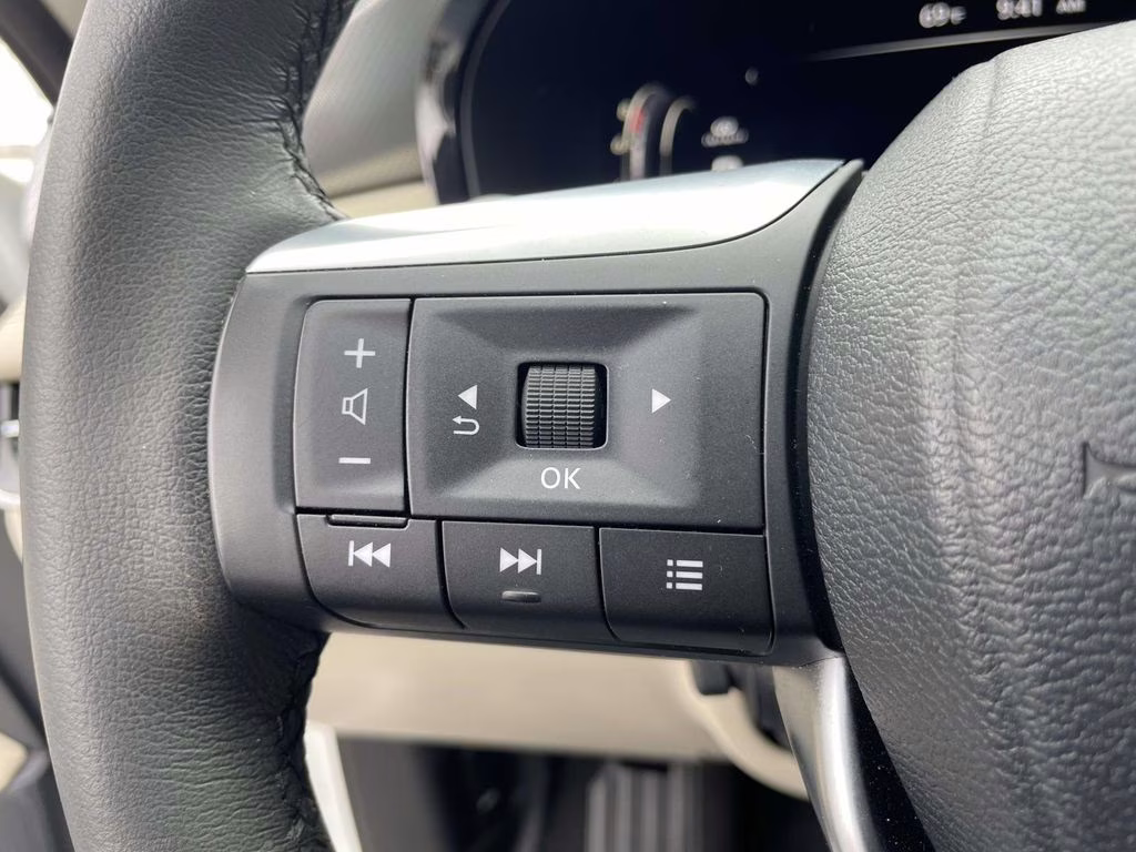 2023 Majestic White INFINITI QX60 LUXE AWD SUV