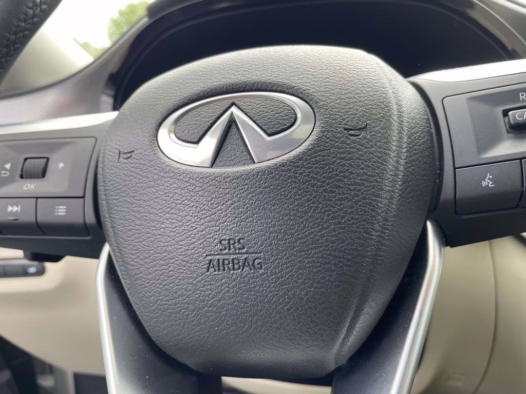 2023 Majestic White INFINITI QX60 LUXE AWD SUV