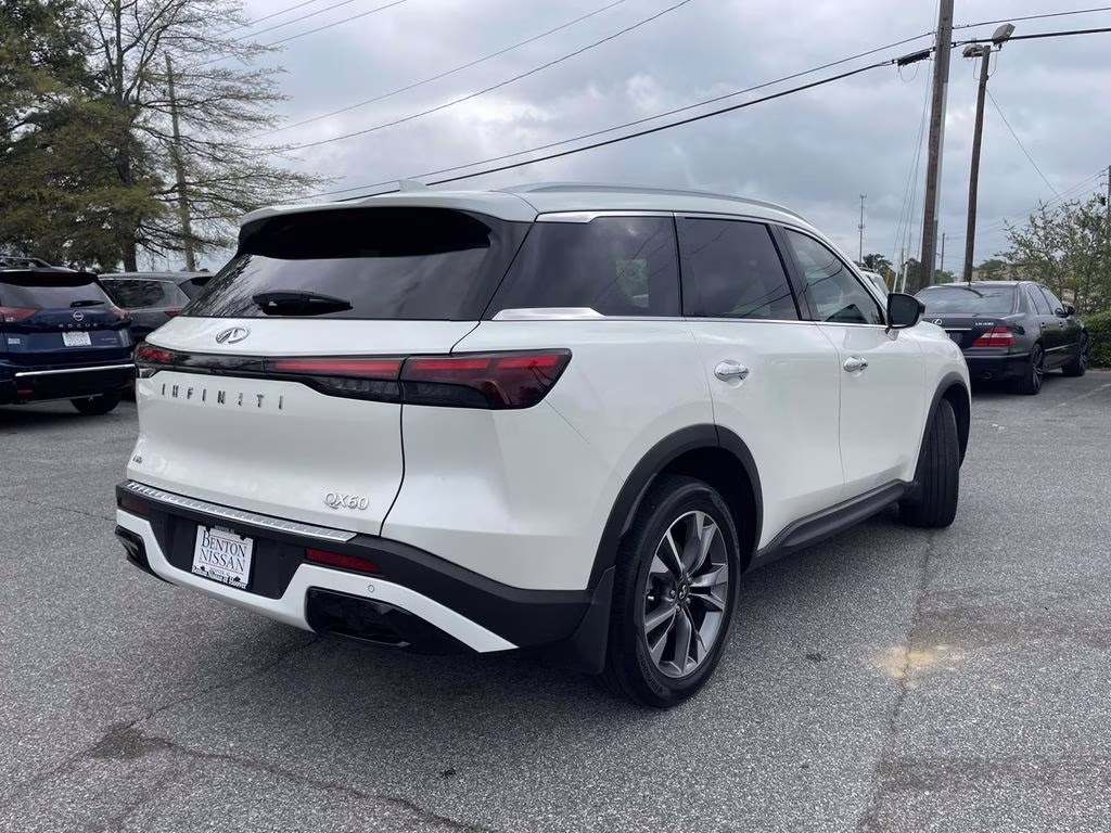 2023 Majestic White INFINITI QX60 LUXE AWD SUV