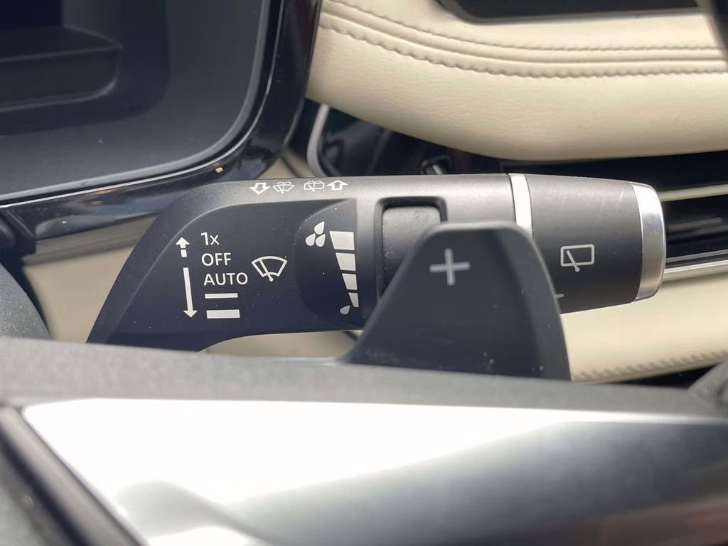 2023 Majestic White INFINITI QX60 LUXE AWD SUV