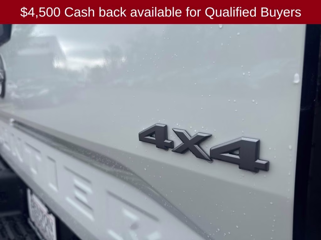 2026 Glacier White Nissan Frontier SV 4X4 Truck