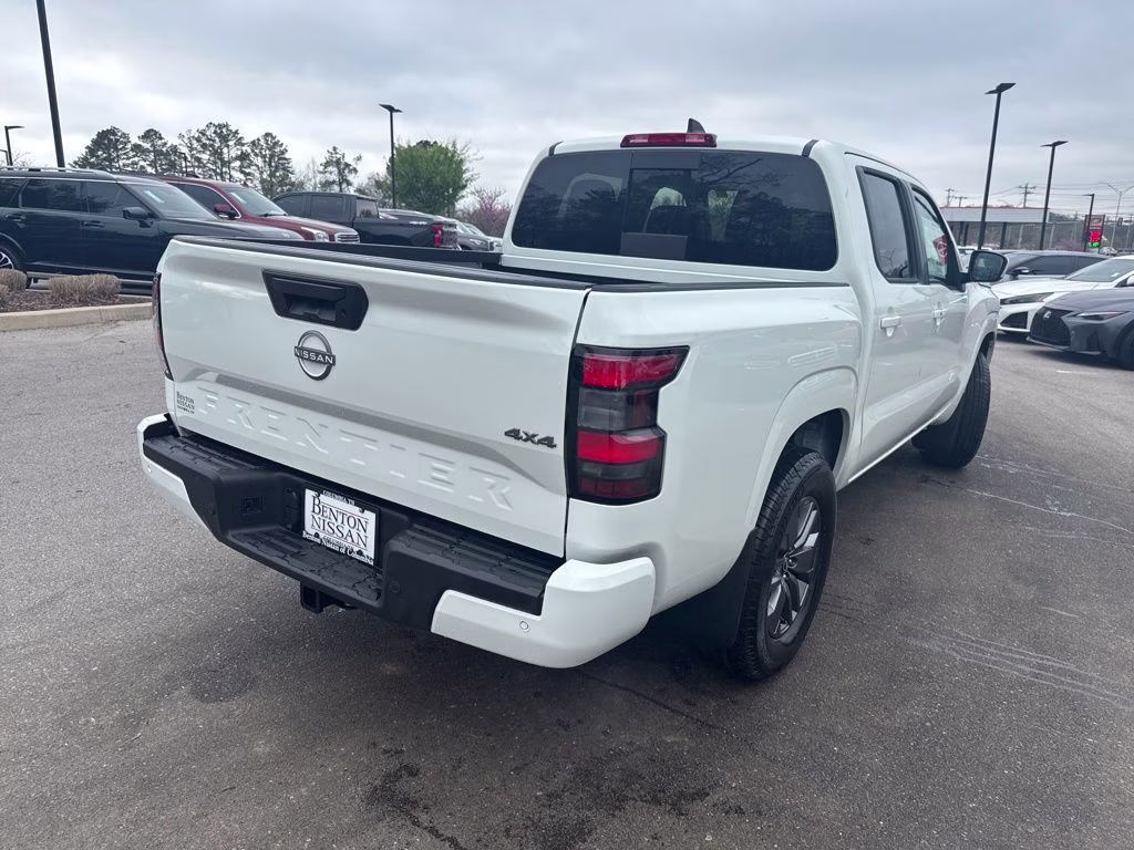 2026 Glacier White Nissan Frontier SV 4X4 Truck