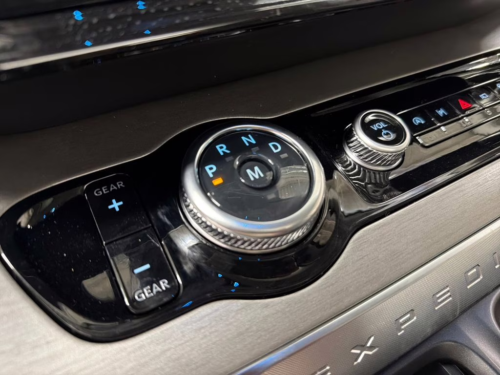 2026 STAR WHITE TRI-COAT Ford Expedition Max Platinum 4X4 SUV