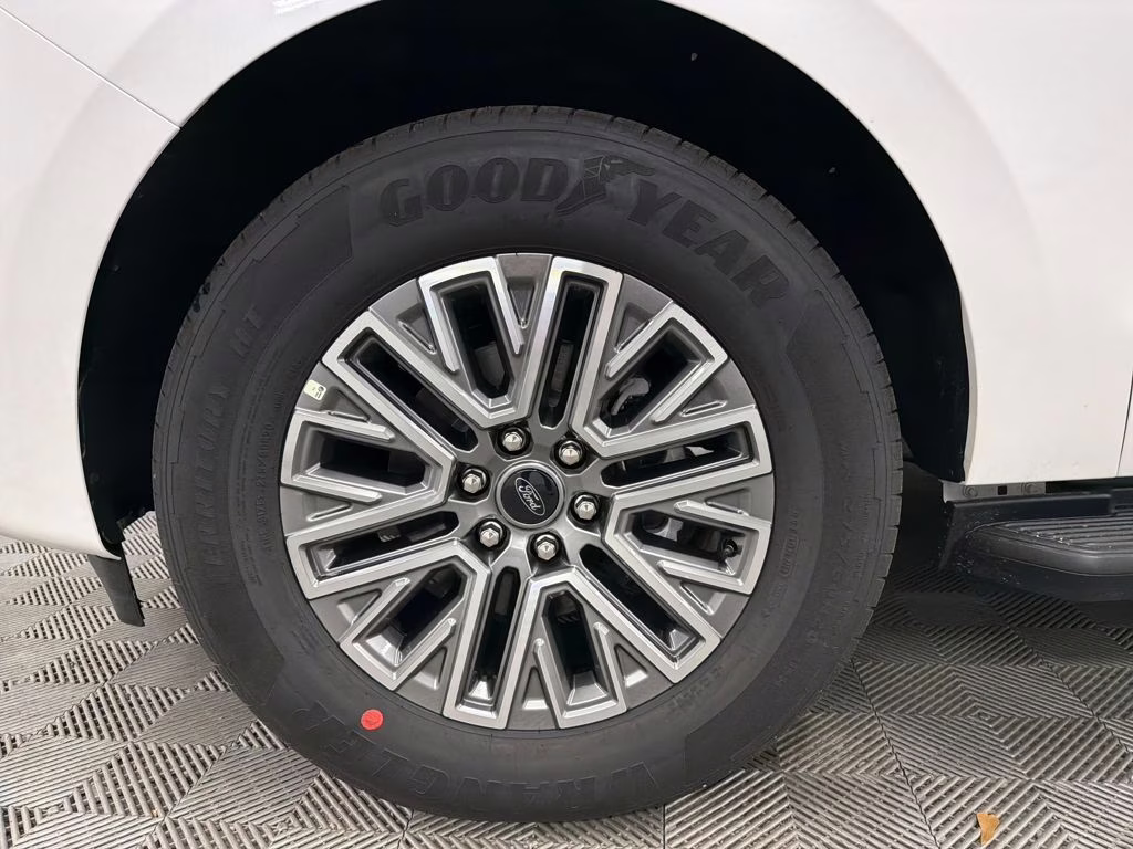 2026 STAR WHITE TRI-COAT Ford Expedition Max Platinum 4X4 SUV