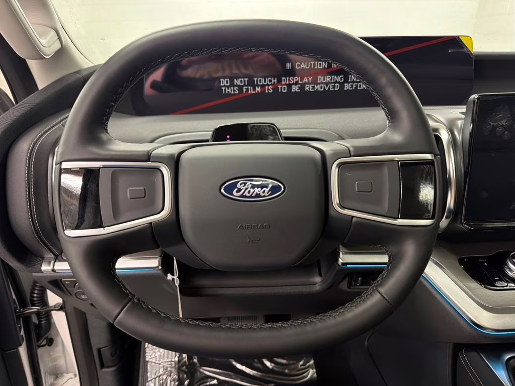 2026 STAR WHITE TRI-COAT Ford Expedition Max Platinum 4X4 SUV