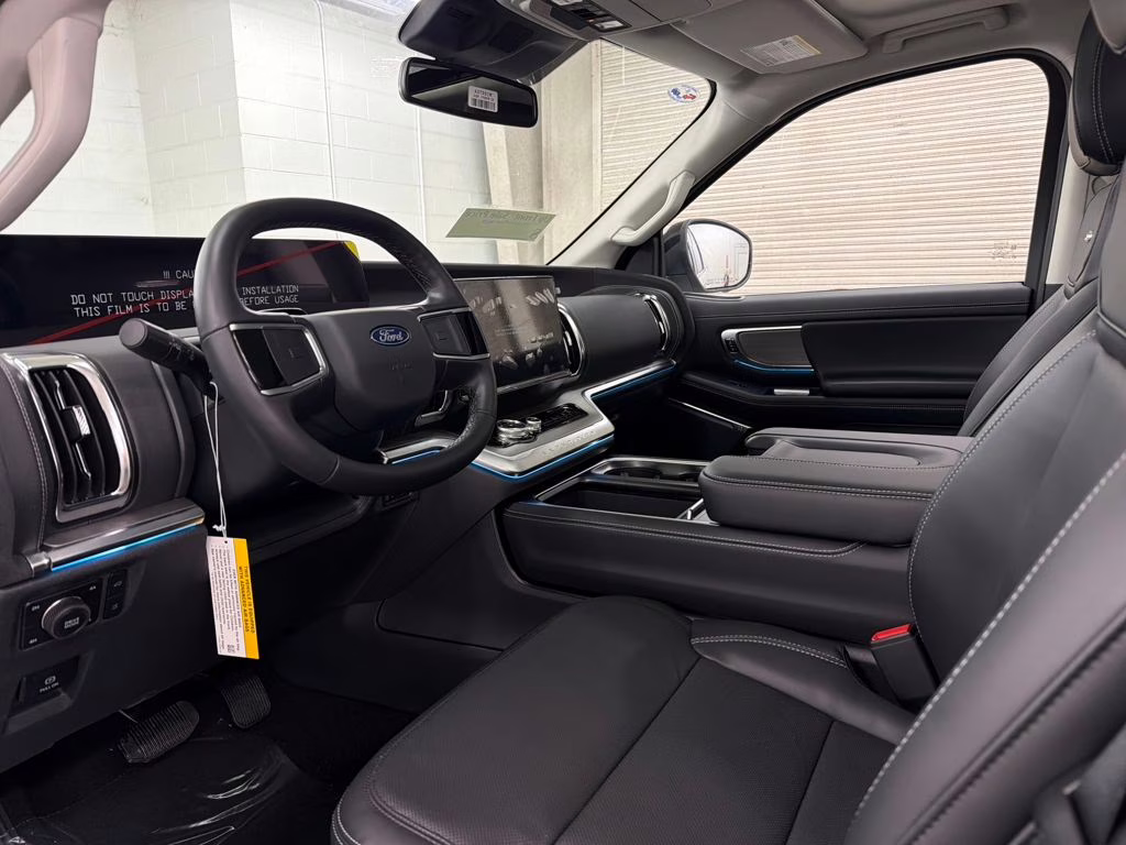 2026 STAR WHITE TRI-COAT Ford Expedition Max Platinum 4X4 SUV