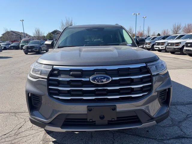 2026 Carbonized Gray Metallic Ford Explorer Active 4X4 SUV